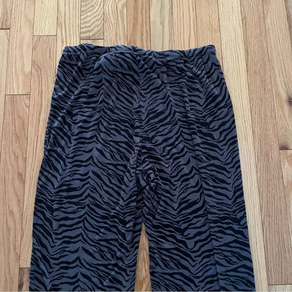 Rails Animal Print Lounger/PJs super comfy-Size S - Picture 6 of 7
